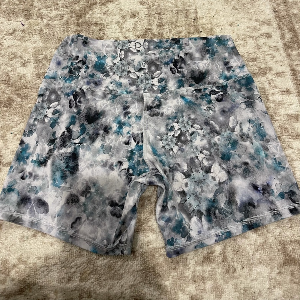 Lululemon Aligns EUC Sz 14